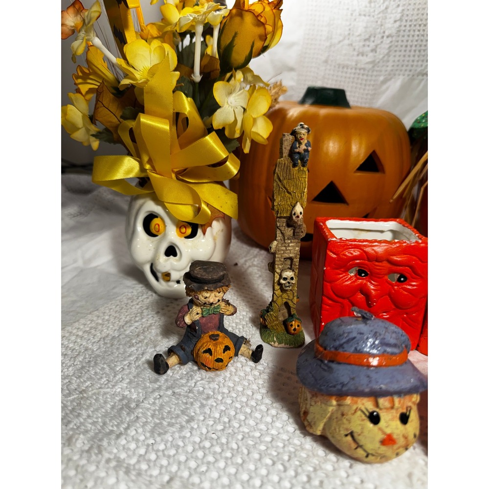Vintage Halloween Decor Bundle Jack-O-Lantern Blow Mold Ceramic Witch Scarecrow - Picture 2 of 7